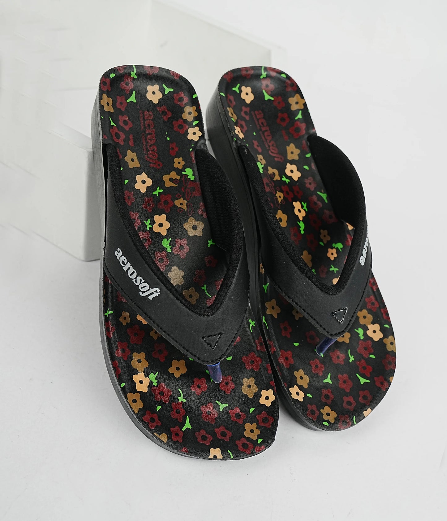 Ladies slipper (LA0857)