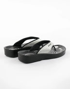 Ladies slipper (LA0825)