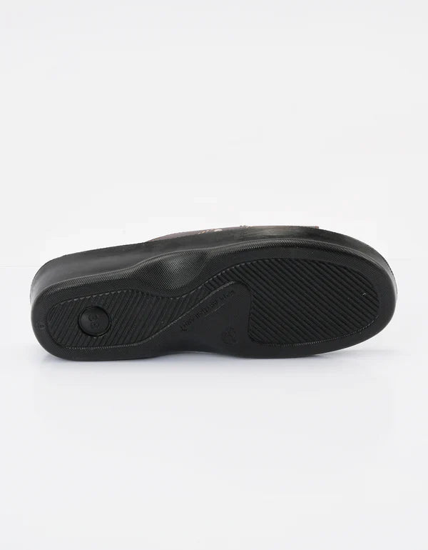 Ladies slipper (LT2801)