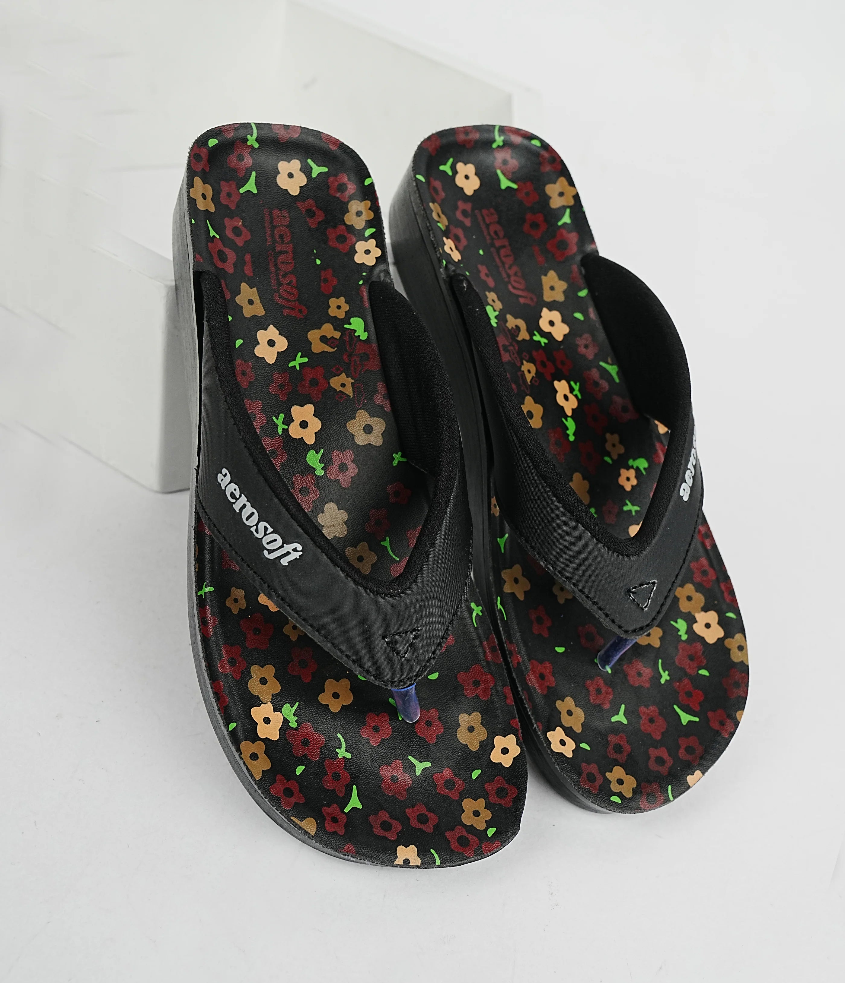 Ladies slipper (LA0857)