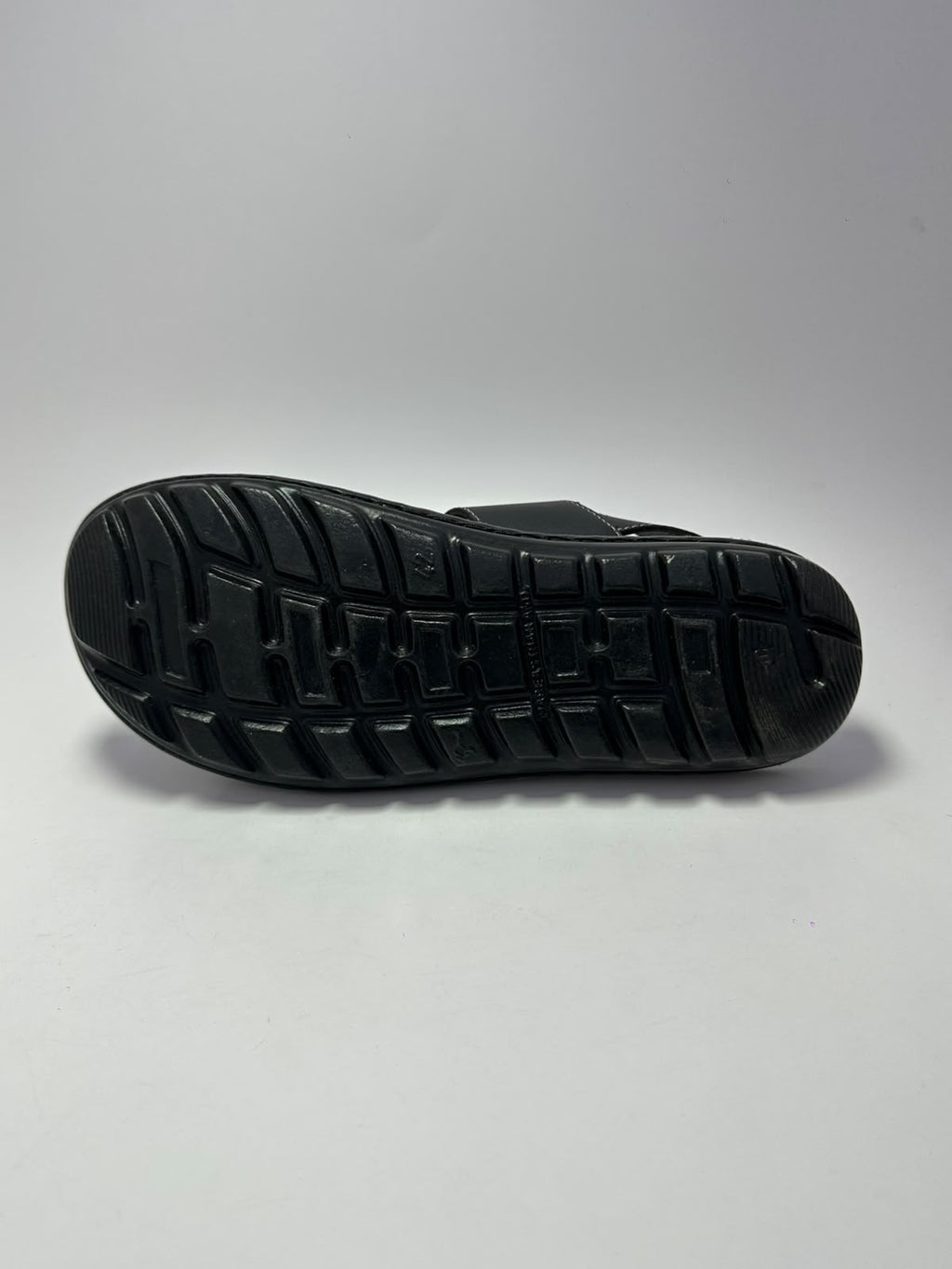 Men Sandal MP0315 Azadi Sale 35% Off