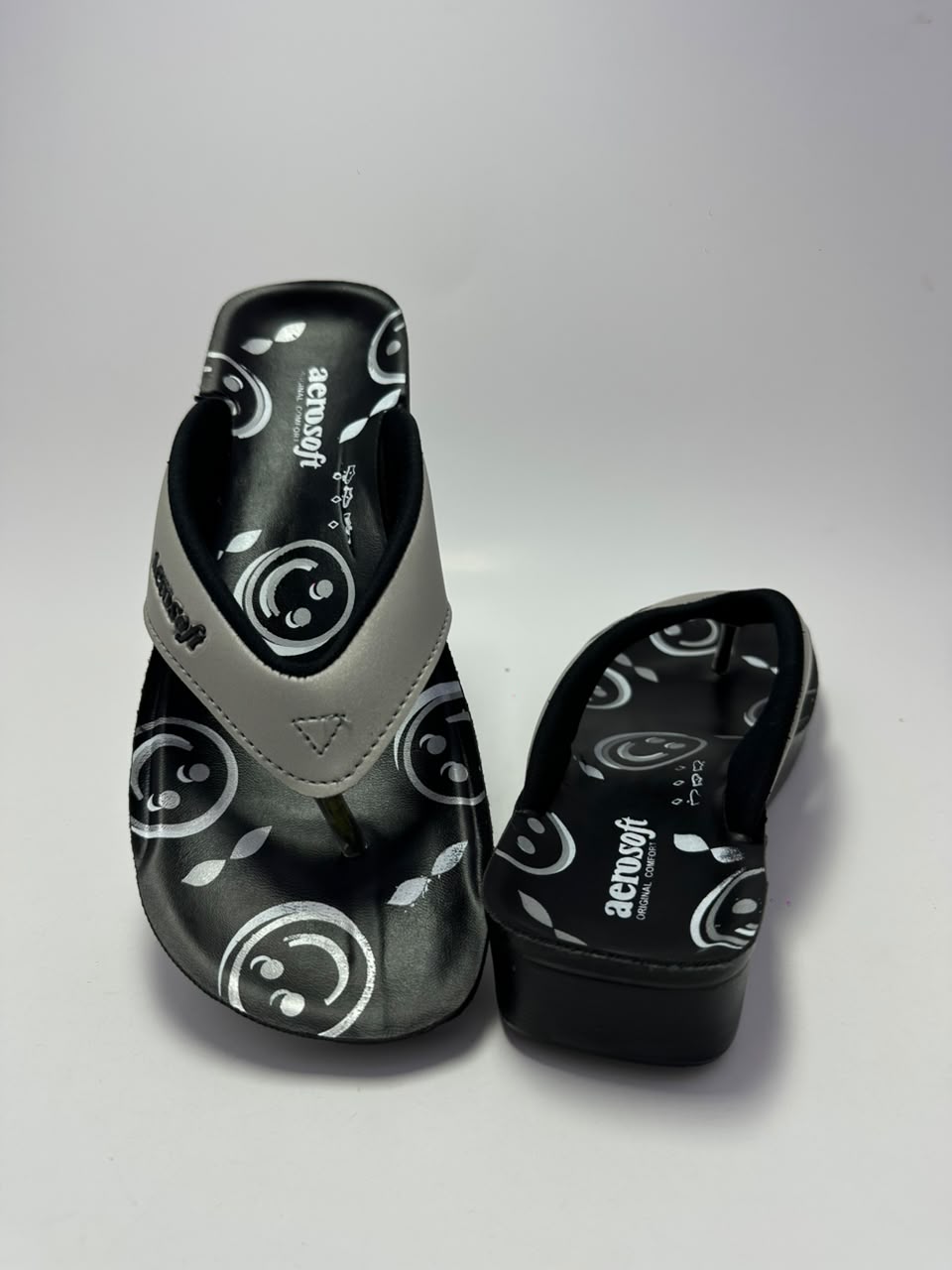 Ladies slipper (LA0813)