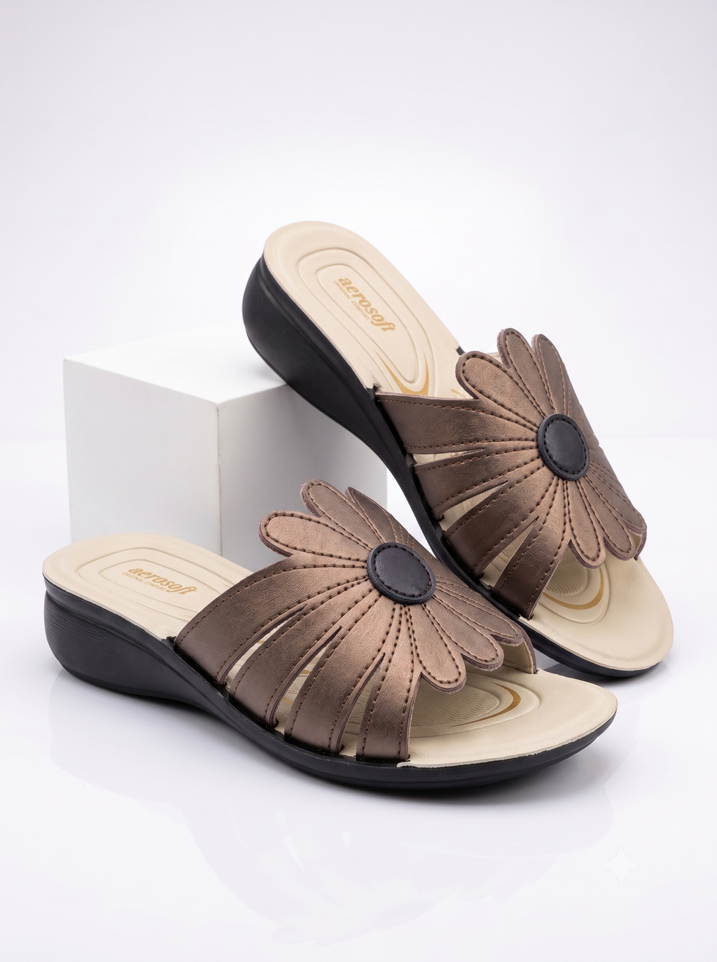 Ladies Slipper LC2001  Azadi  Sale 35% Off