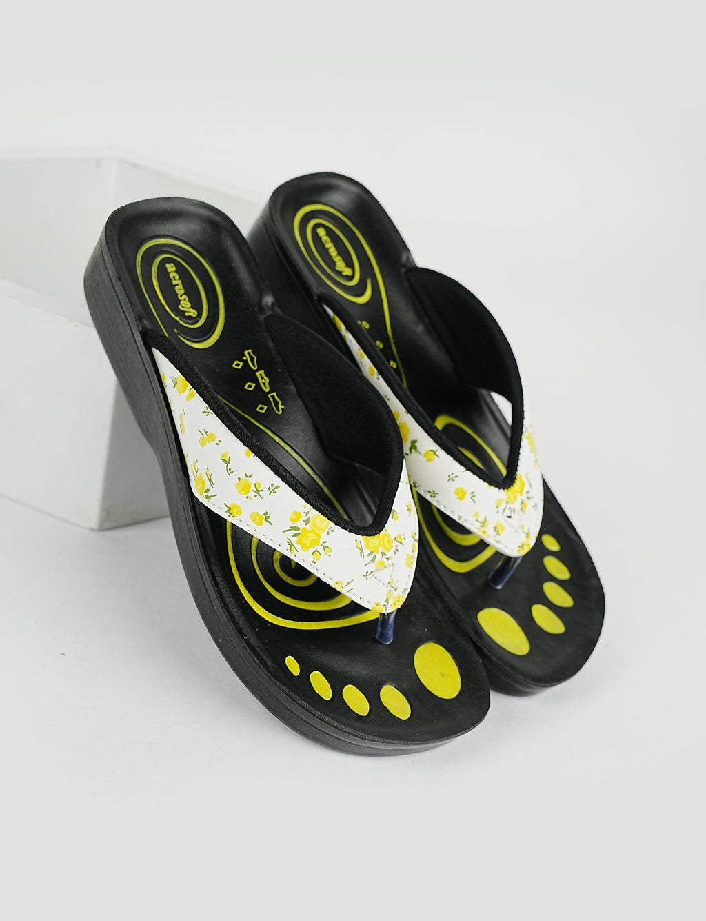 Ladies slipper (LA0859) Sale 35% Off
