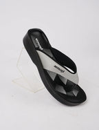 Ladies slipper (LA08A7)
