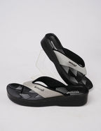 Ladies slipper (LA08A7)