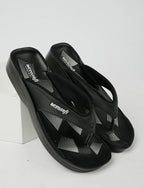 Ladies slipper (LA08A7)