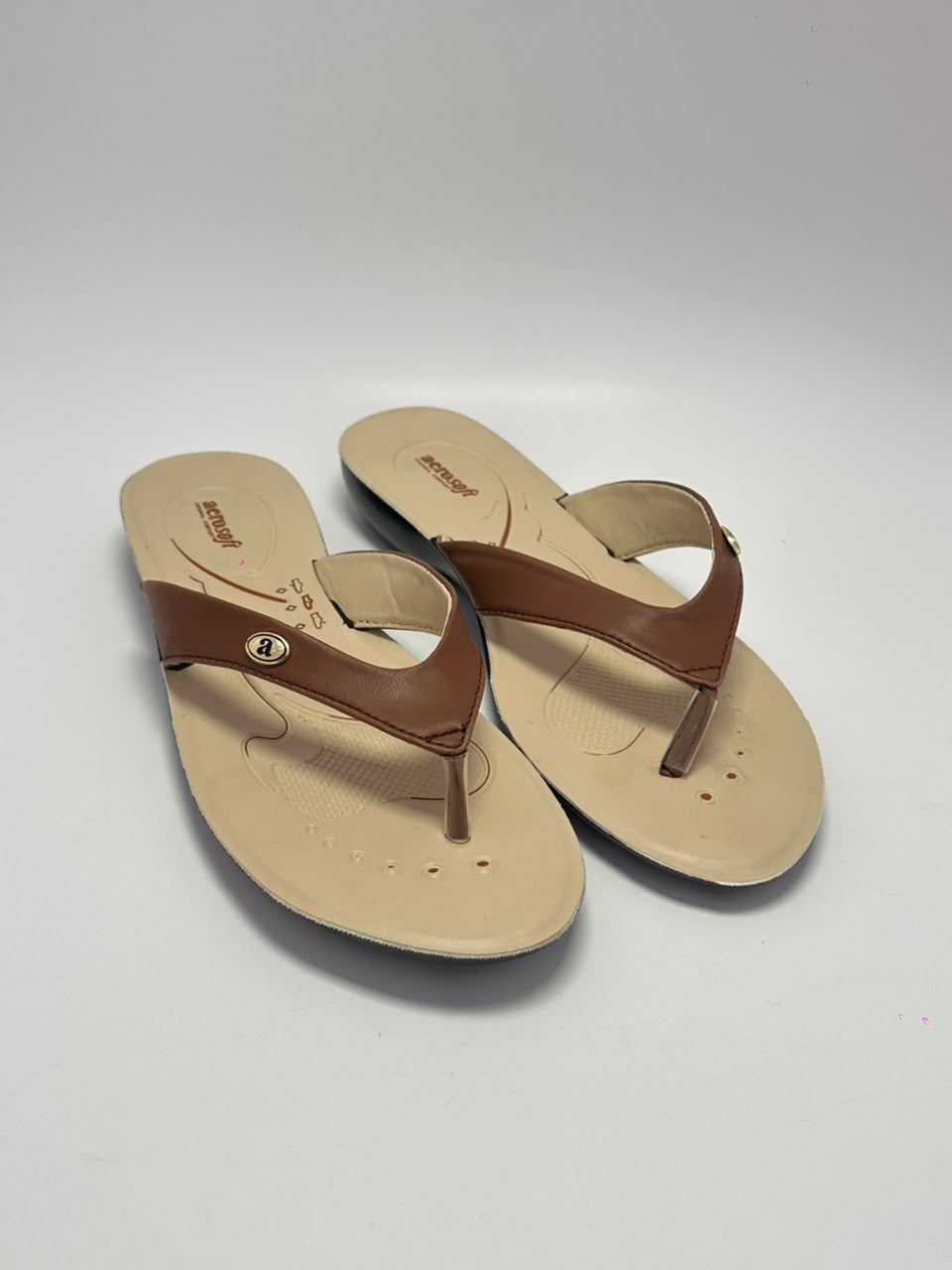 Ladies slipper (LC1501)
