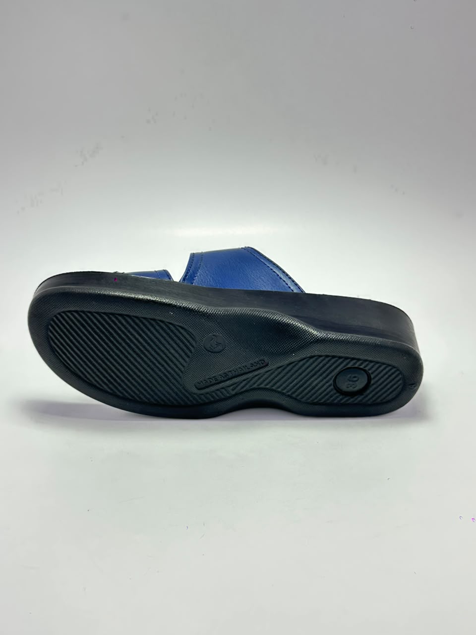 Ladies Slipper LA2803 Azadi  Sale 35% Off