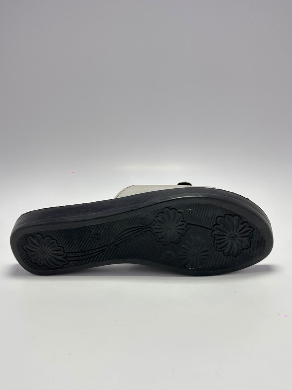 Ladies slipper (LS3205)